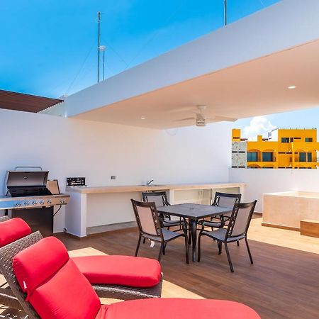 Entire House- 3Br With Private Roof Top Deck Плая дел Кармен Екстериор снимка